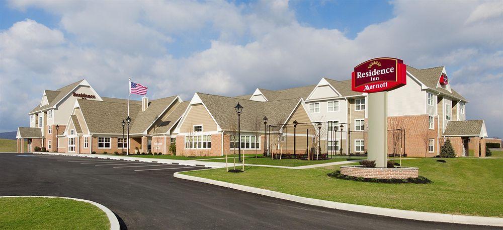 Hotel Carlisle & Embers Convention Center מראה חיצוני תמונה